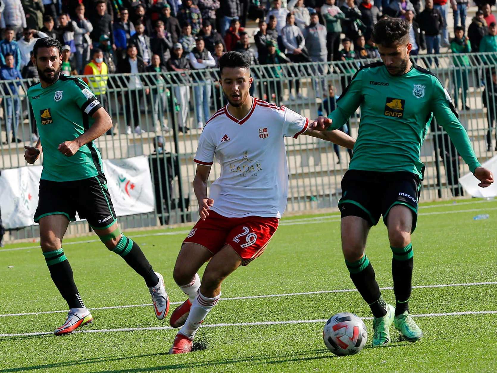 Ligue E Journ E Le Crb Gagne Constantine Et Soigne Son