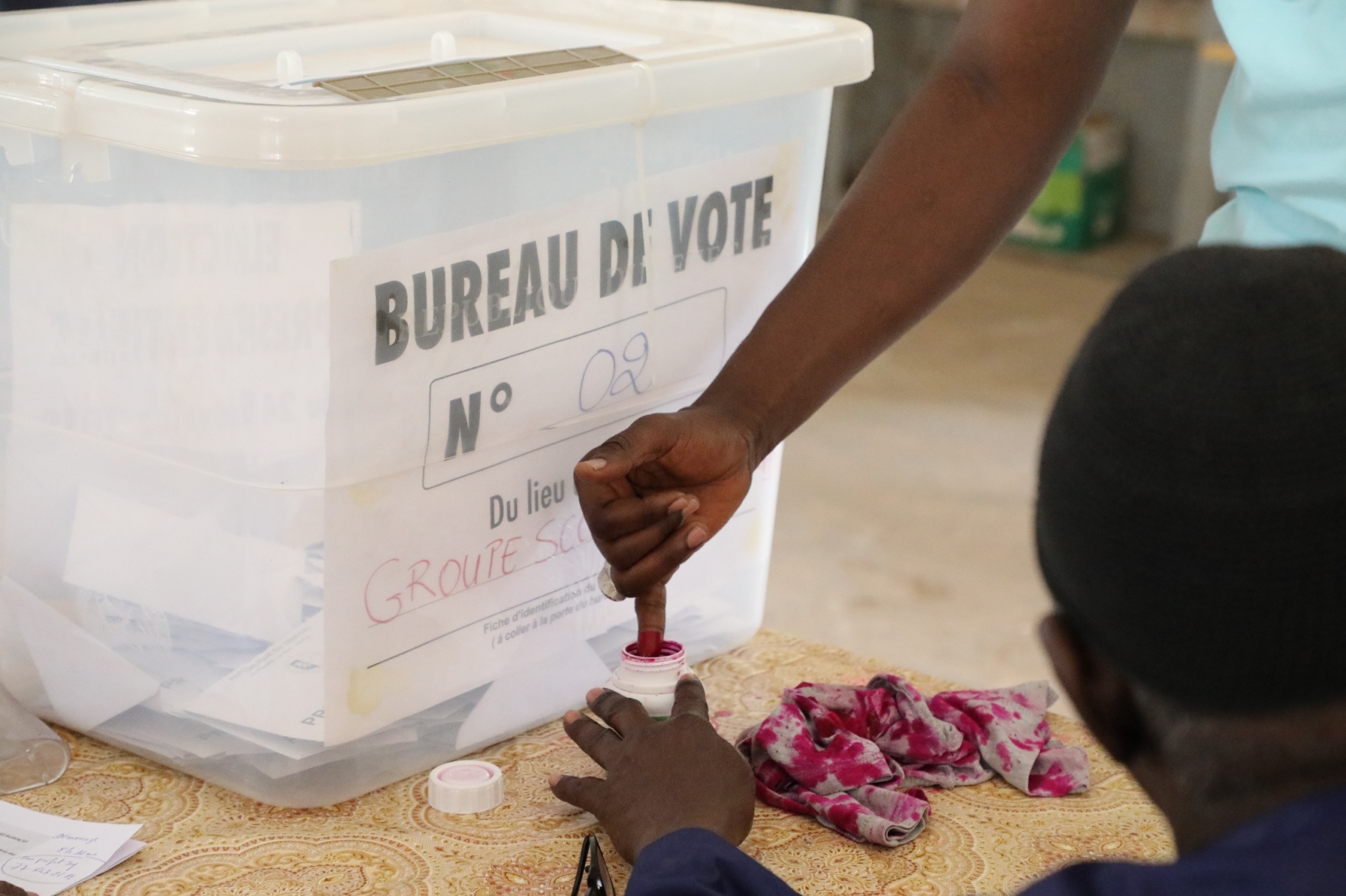 Sénégal l'élection présidentielle fixée au 25 février 2024 Radio