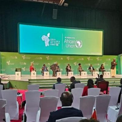 القمة الإفريقية للأسمدة وصحة التربة بنيروبي: تبني مقترح الجزائر بشأن دعم منتجي الغاز