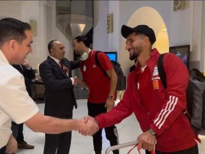 المنتخب الوطني يصل إلى الإمارات تحسبا لودية مصر 