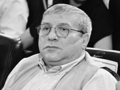 الإعلامي علي ذراع