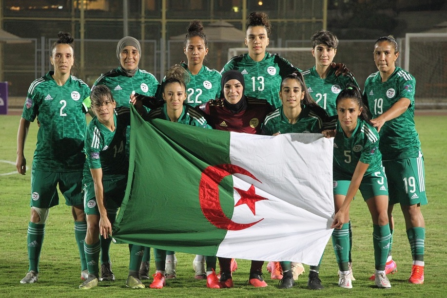 Equipe nationale féminine de football