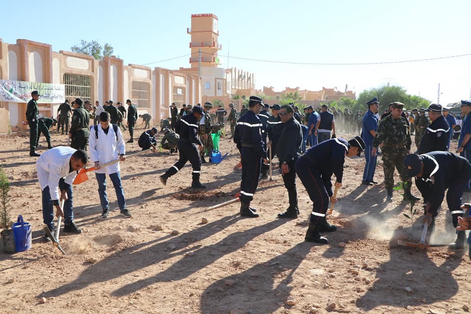 حملة تشجير بغرداية
