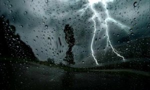 أمطار رعدية