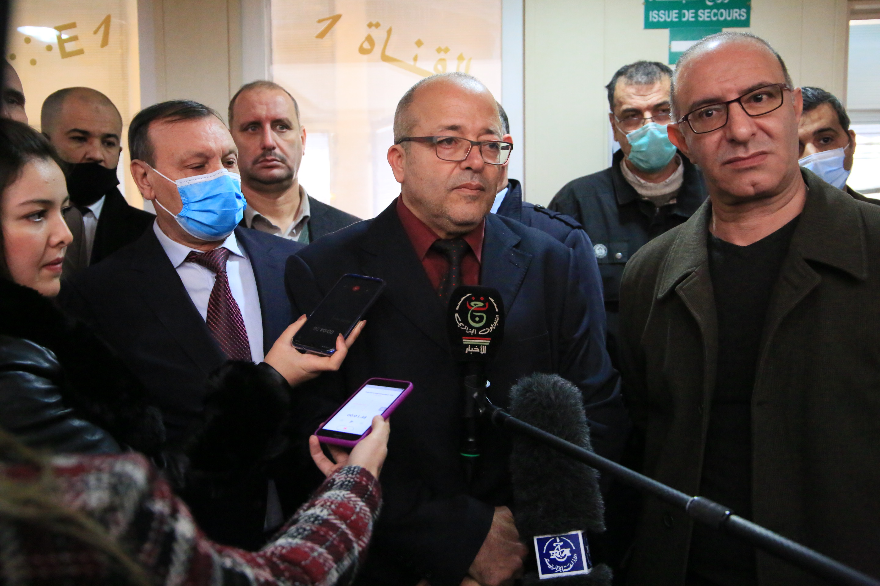 Le ministre de la Communication, M. Mohamed Bouslimani