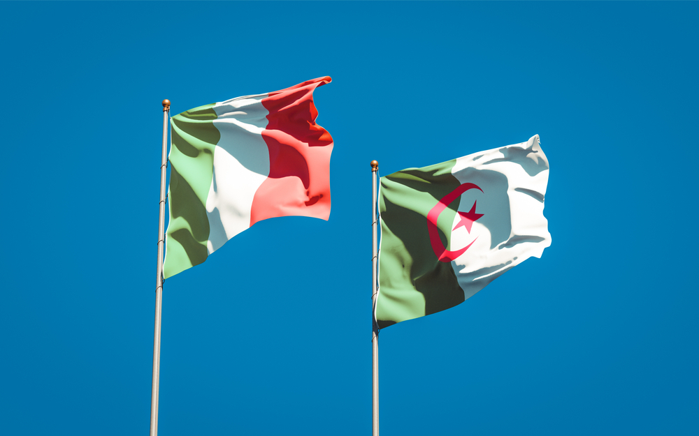 الجزائر وايطاليا