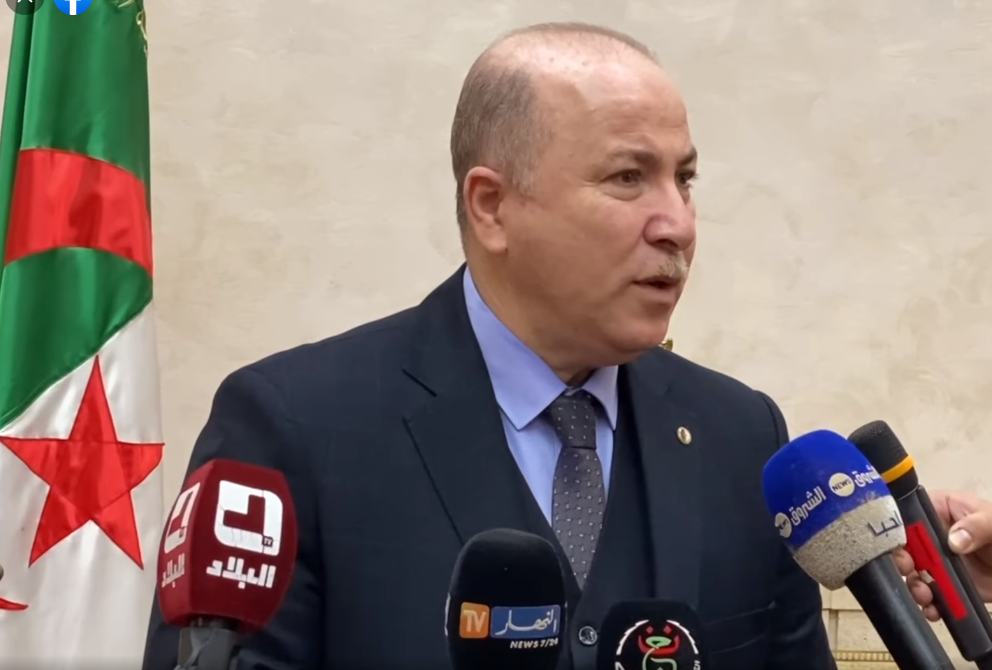 الوزير الأول, وزير المالية, أيمن بن عبد  الرحمان