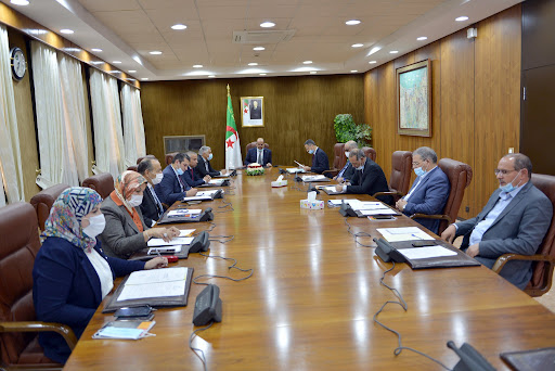 commission finances APN