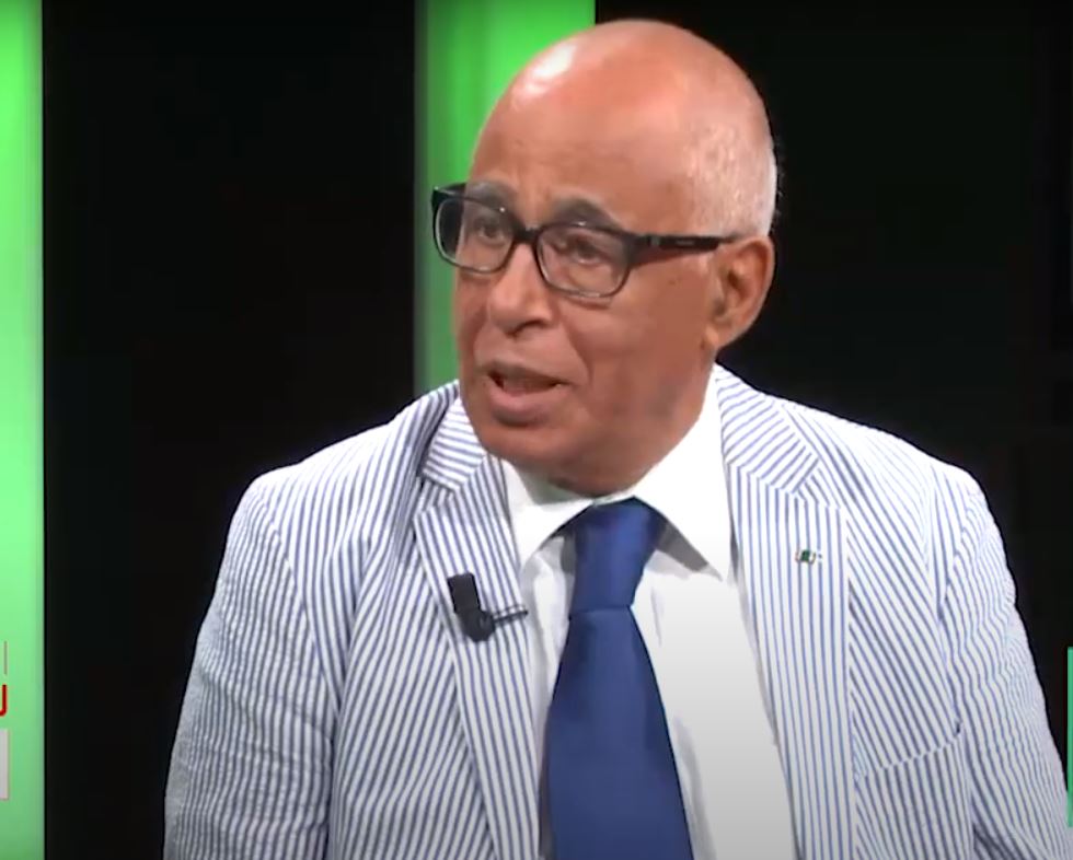 المؤرخ و الدبلوماسي السابق محمد دباح