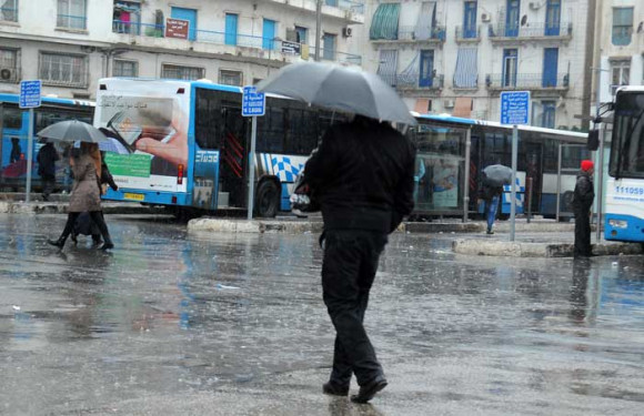 Fortes pluies sur des wilayas de l'ouest et du centre du pays