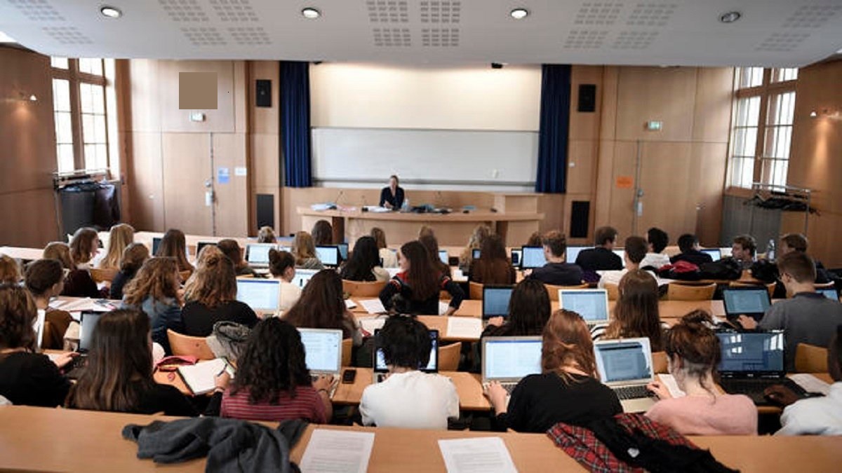 Université,  Abdelbaki Benziane