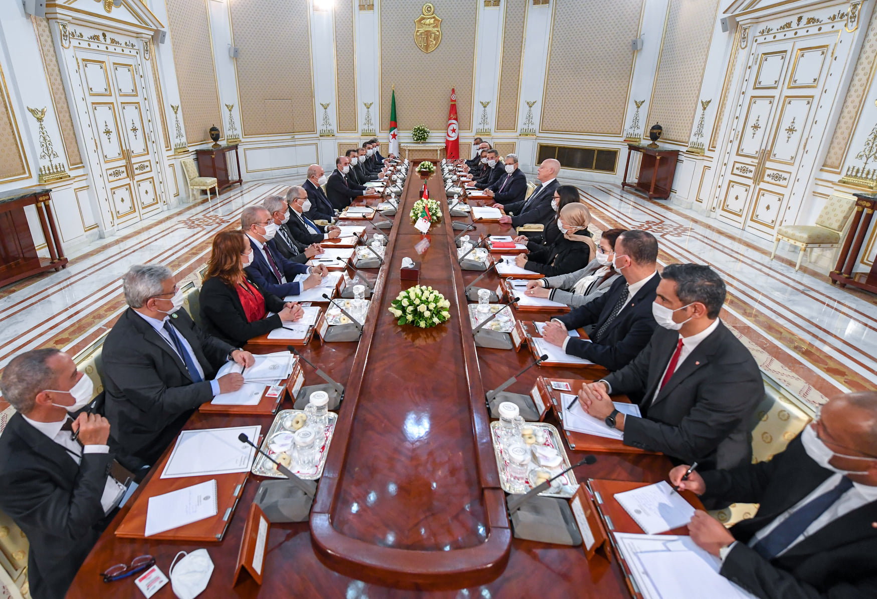 العلاقات الجزائرية التونسية