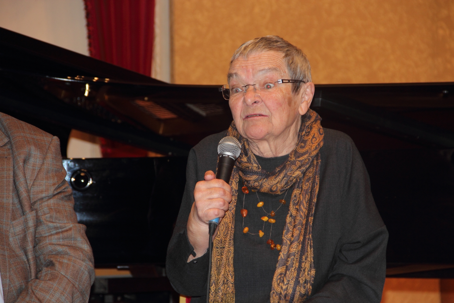 سيسيل درابس