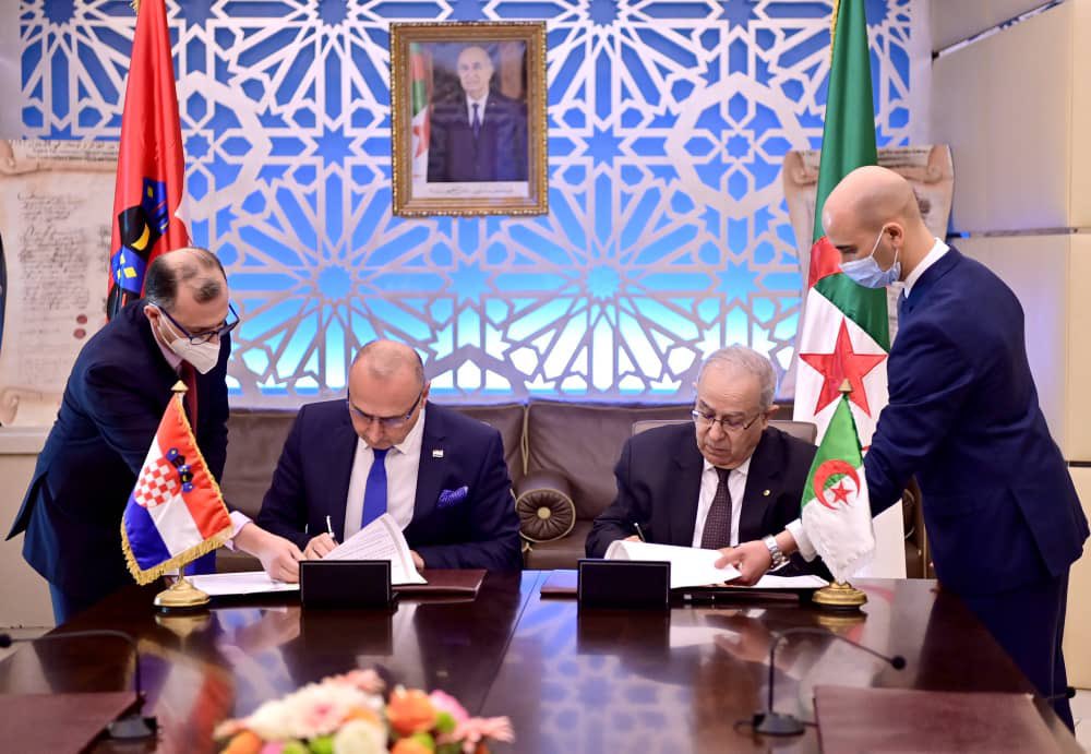 dz-croatie signature 11.12.21