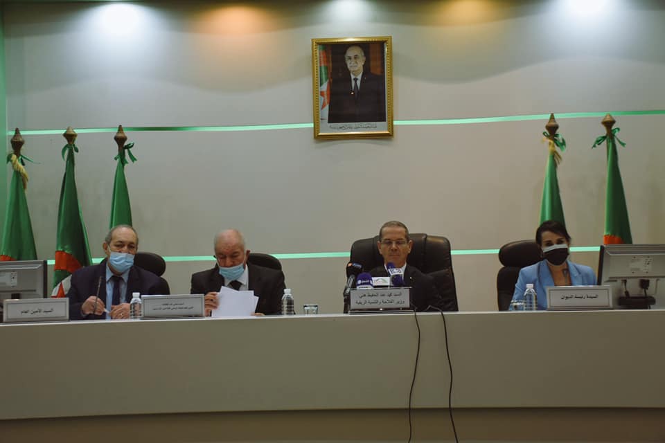 وزير الفلاحة هني