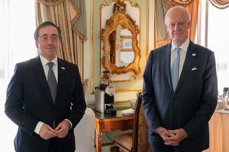 خوسيه مانويل الباريس و دي ميستورا