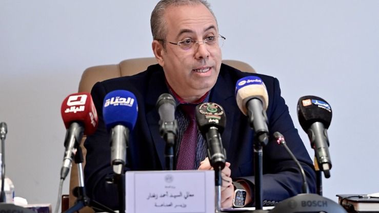 وزير الصناعة أحمد زغدار