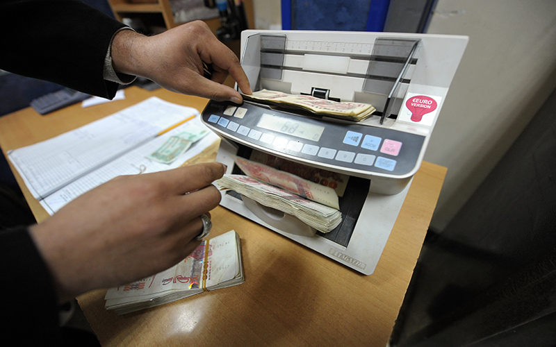 رفع الأجور بأكثر من 14 بالمائة  