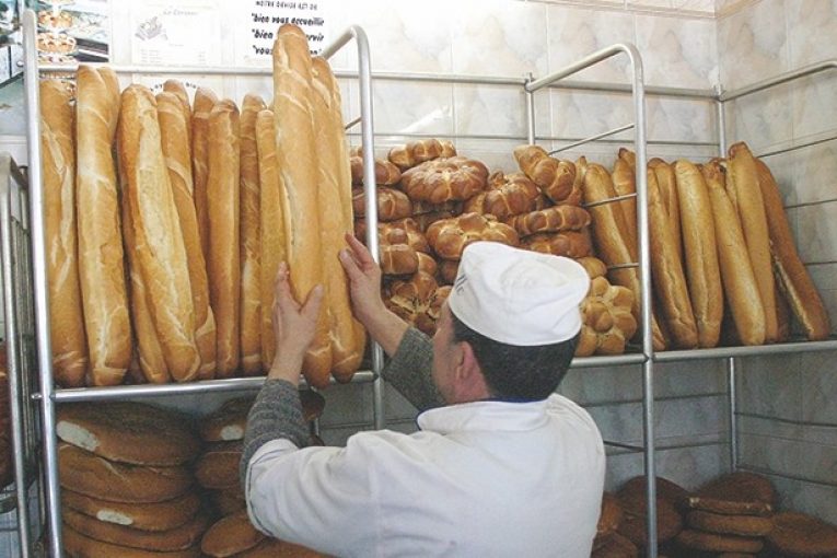 اتحاد التجار والحرفيين-سعر الخبز