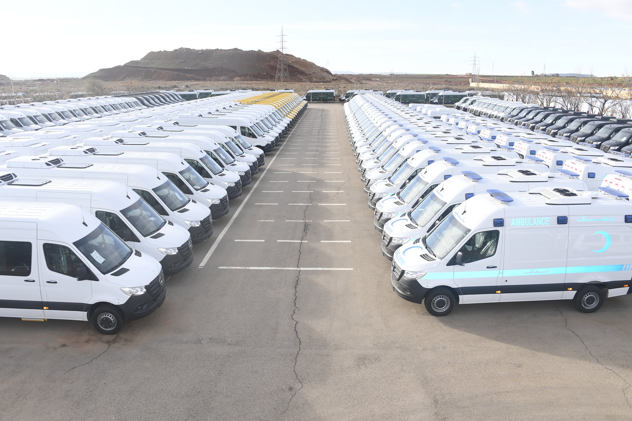 مركبات من علامة مرسيديس   ـ بنز