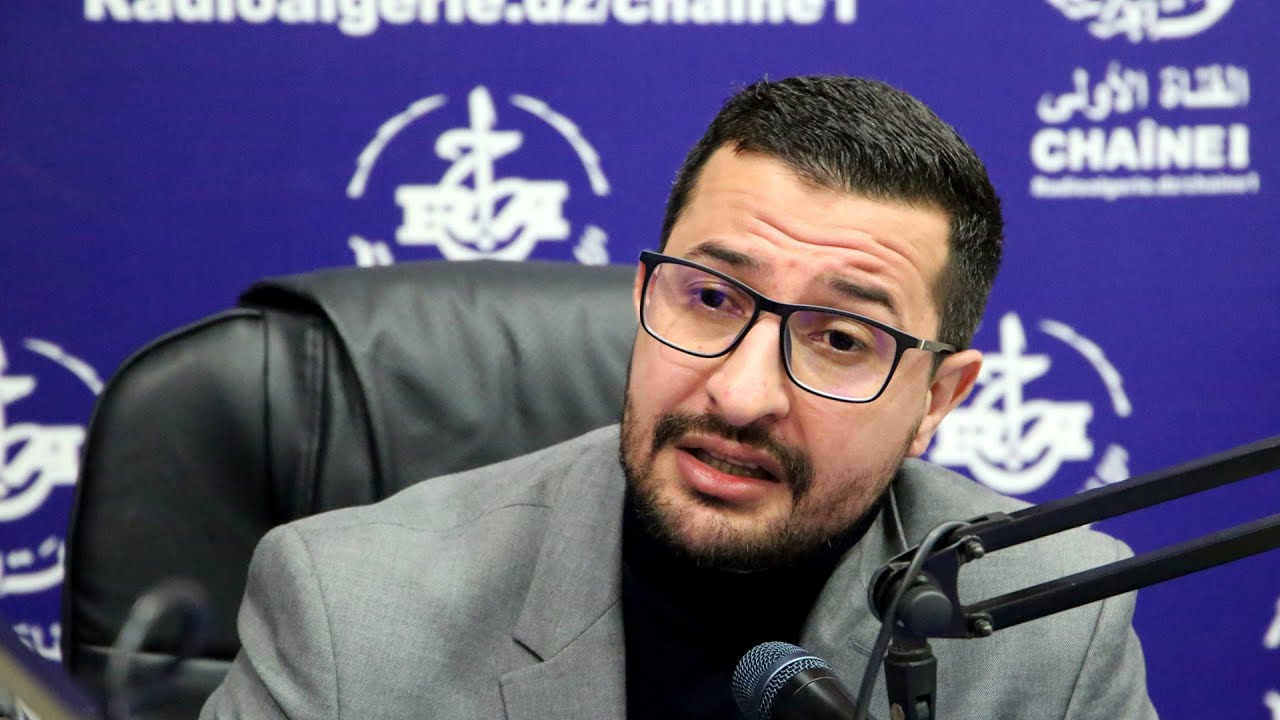 استاذ العلوم السياسية و العلاقات الدولية الدكتور حمزة حسام