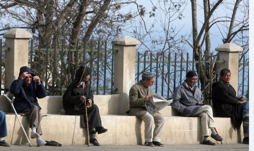 رفع منح المتقاعدين رفع منح المتقاعدين