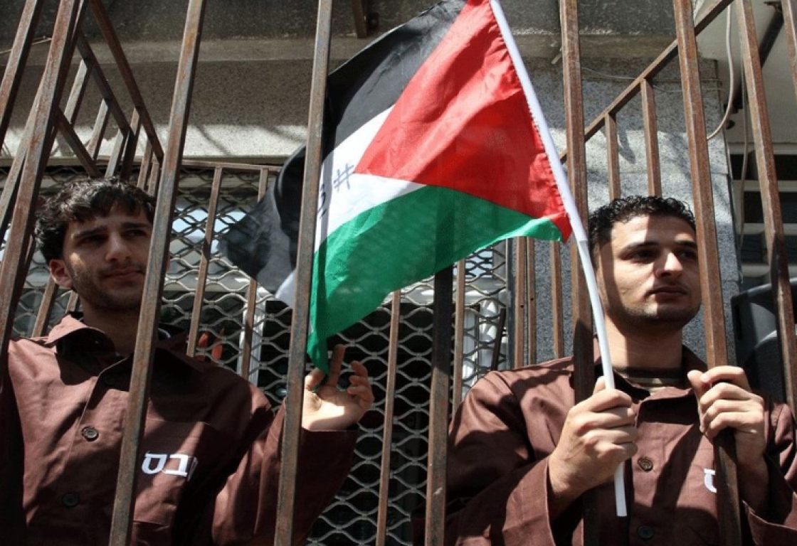الأسرى الفلسطينيون