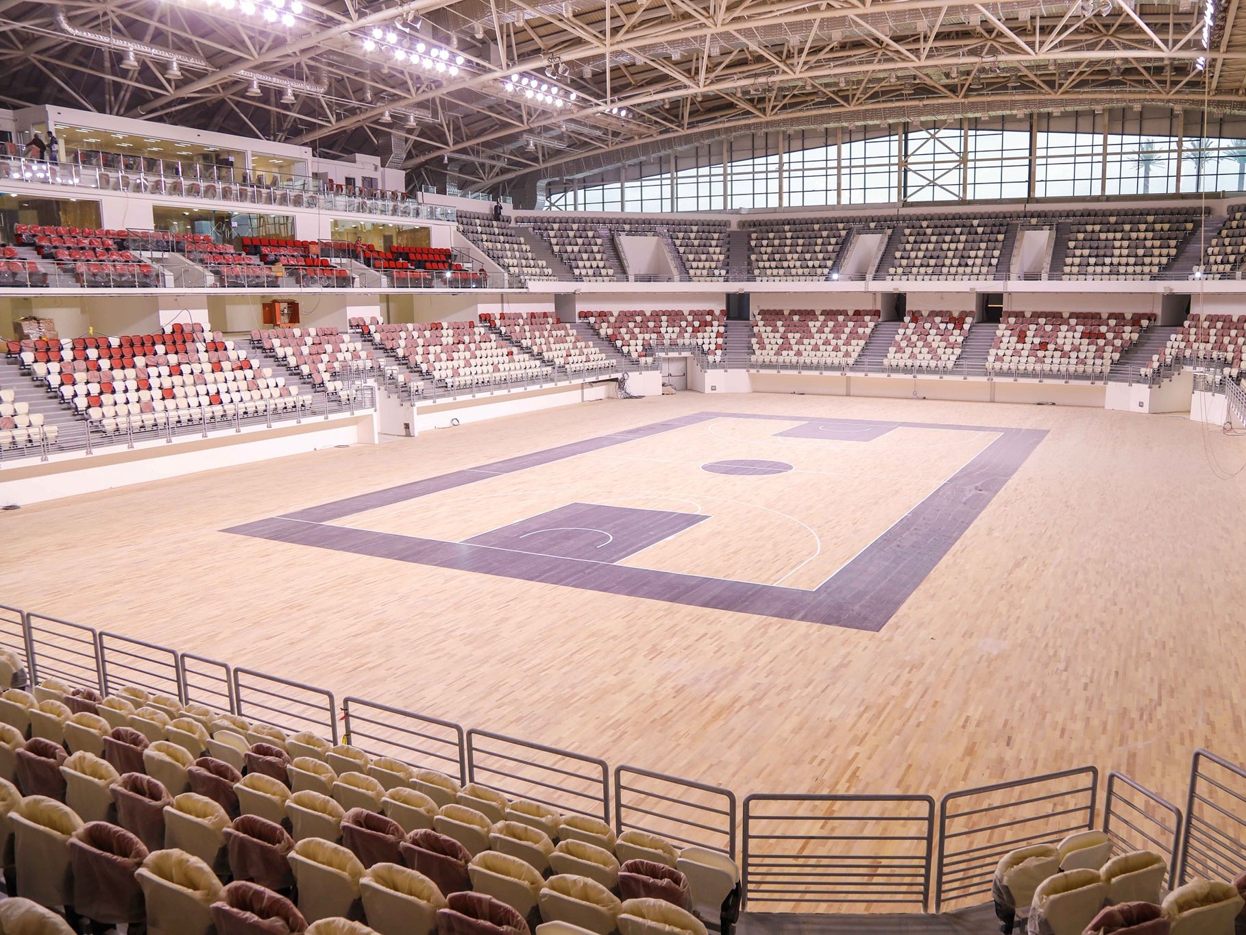 Salle OMS complexe olympique d'Oran