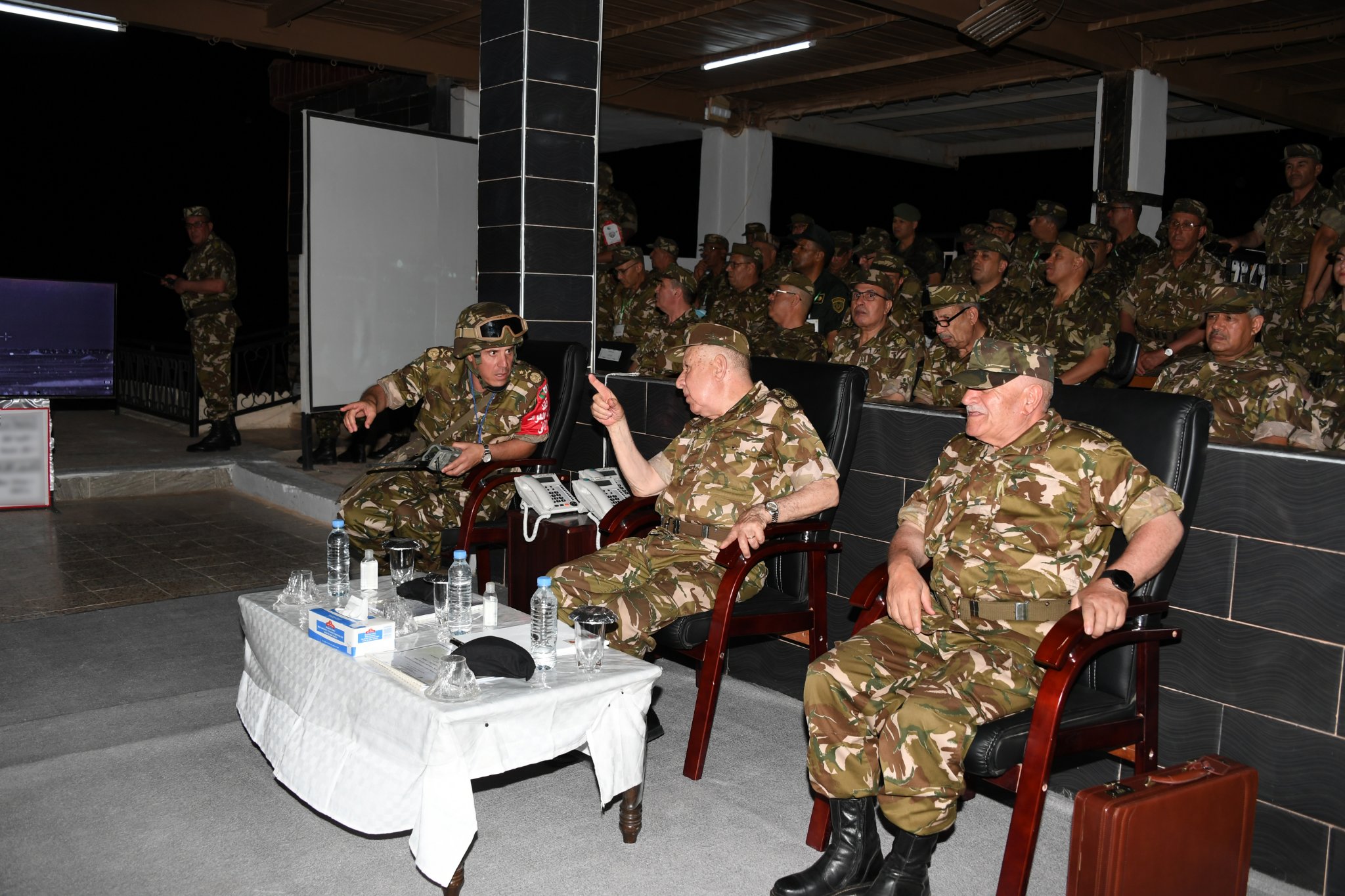 تمرين تكتيكي ليلي بالناحية العسكرية الثالثة