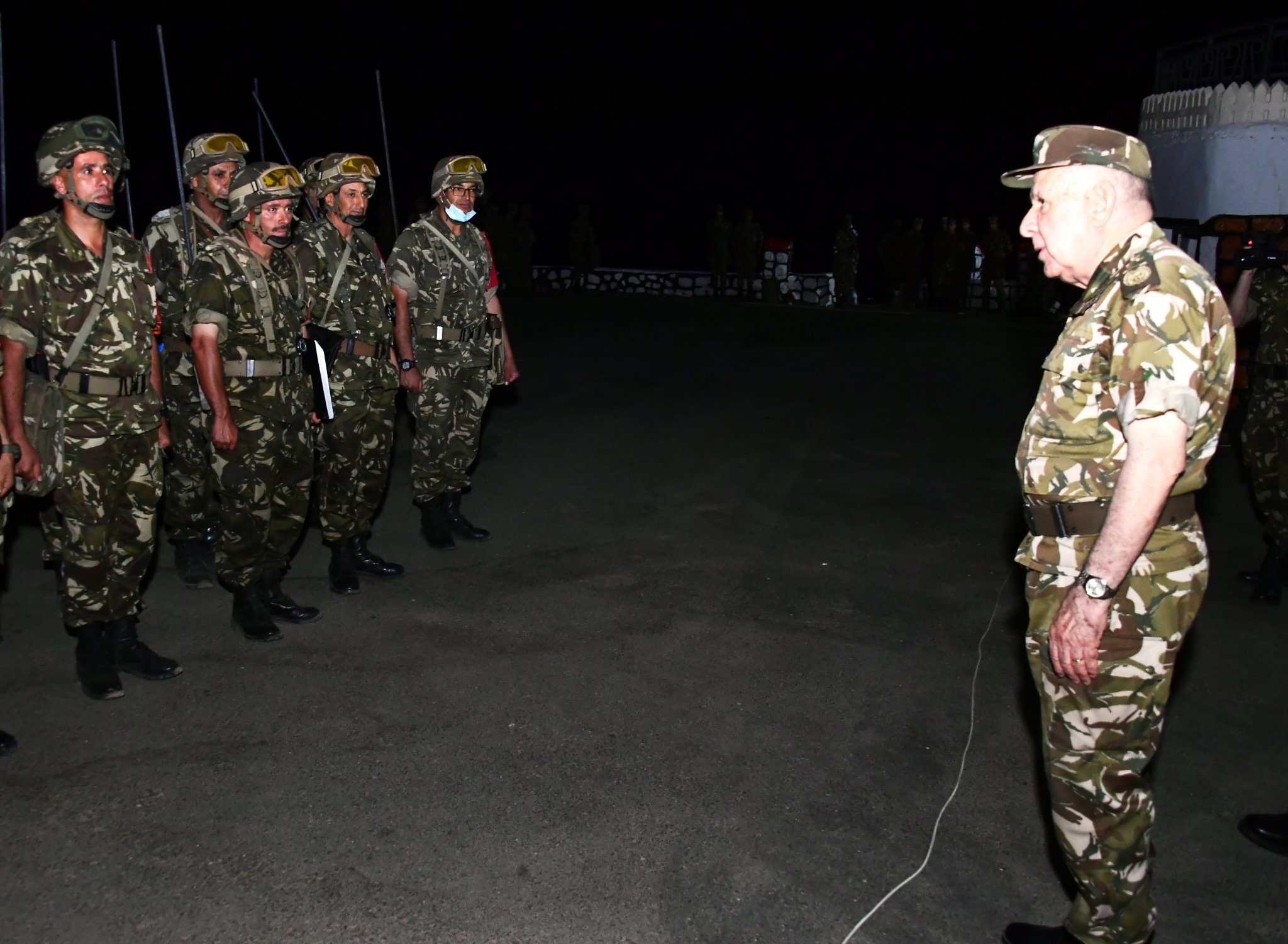 تمرين تكتيكي ليلي بالناحية العسكرية الثالثة