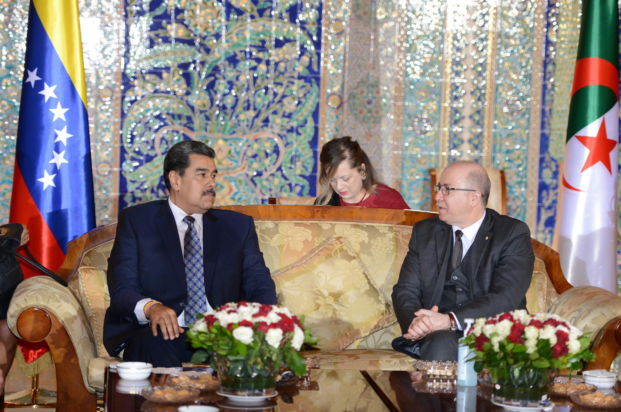 زيارة الرئيس الفنزويلي للجزائر