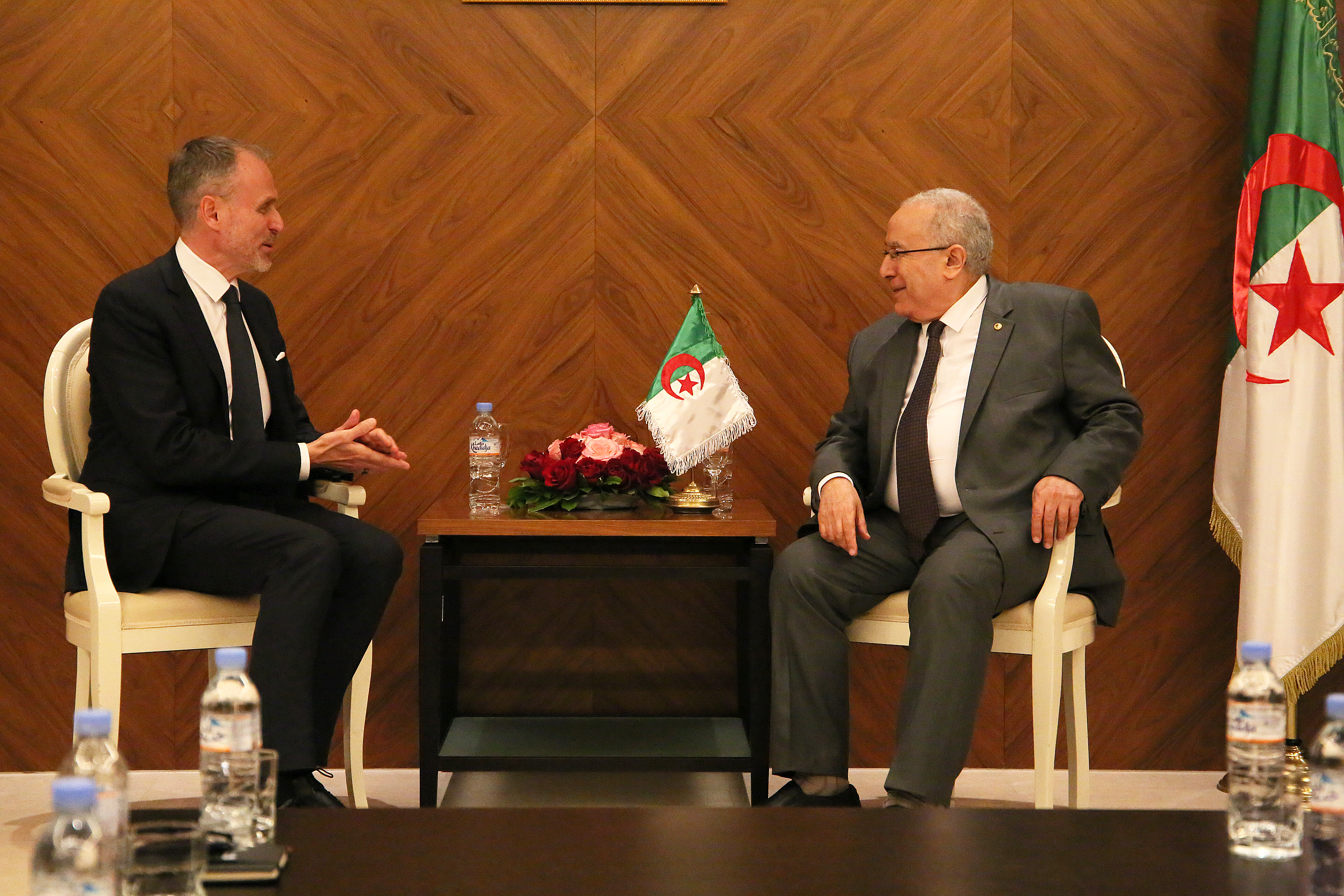 لعمامرة-مؤسسة مارتي آتيساري للسلام-