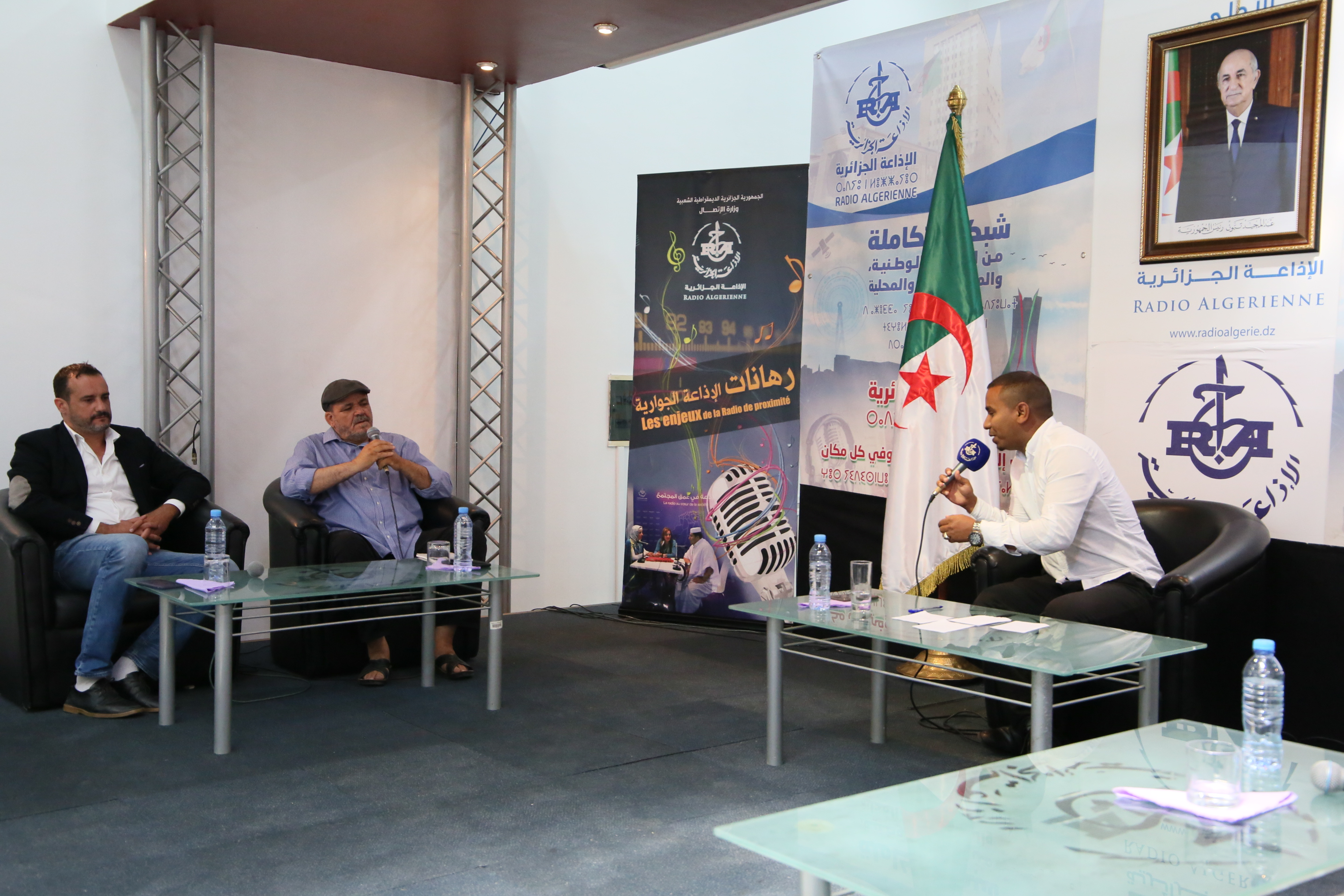 ندوة تكريمية على شرف الشاعر بلقاسم خمار