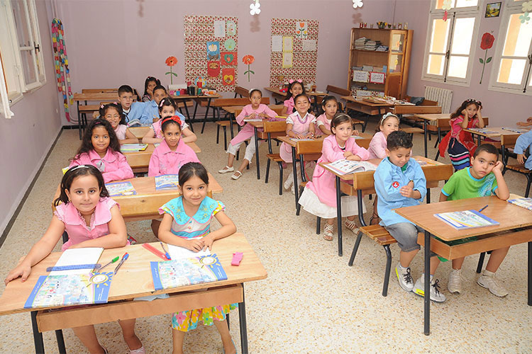 اعتماد اللغة الإنجليزية بدءا من الطور الابتدائي