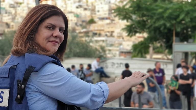 شرين أبوعاقلة شرين أبوعاقلة