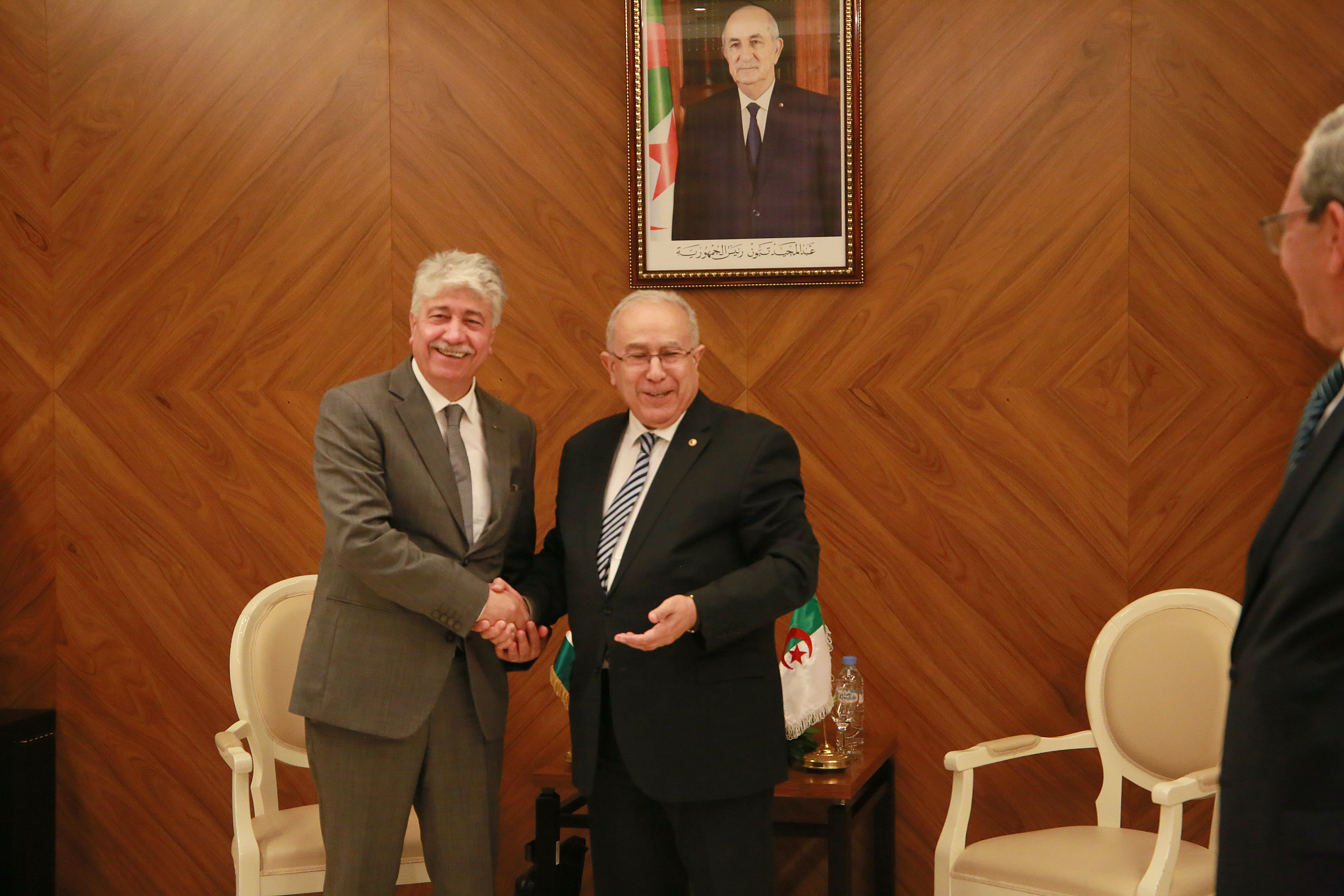 لعمامرة و مجدلاني