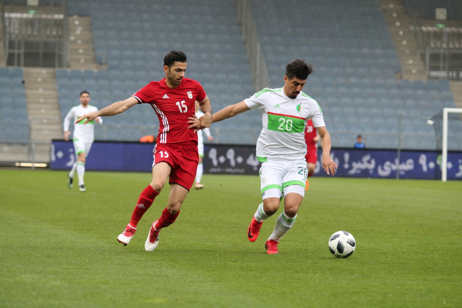 football-alg-iran-2018.jpg