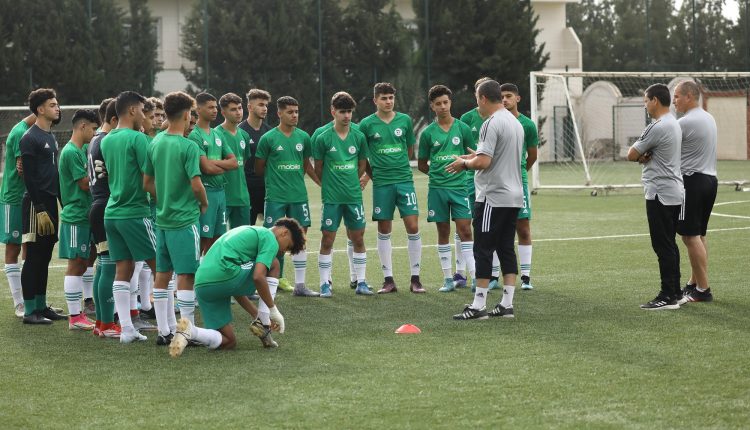 منتخب الجزائر لاقل من 18 سنة