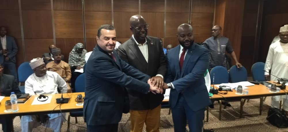 مشروع خط أنابيب الغاز العابر للصحراء بين الجزائر والنيجر ونيجيريا