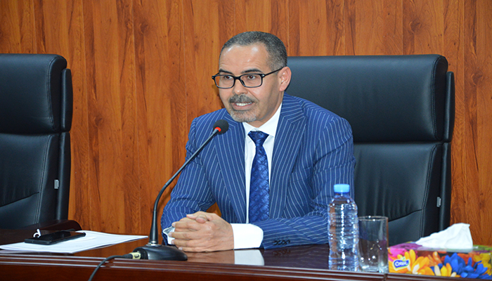 وزير الشباب والرياضة