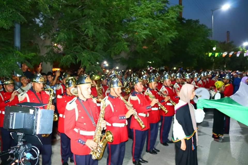 الاستعراض الفني المنظم بمناسبة المهرجان الثقافي الدولي تيمقاد.