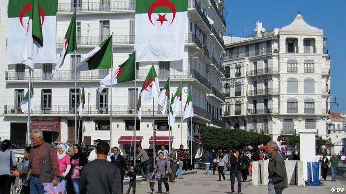 احصاء السكان بالجزائر