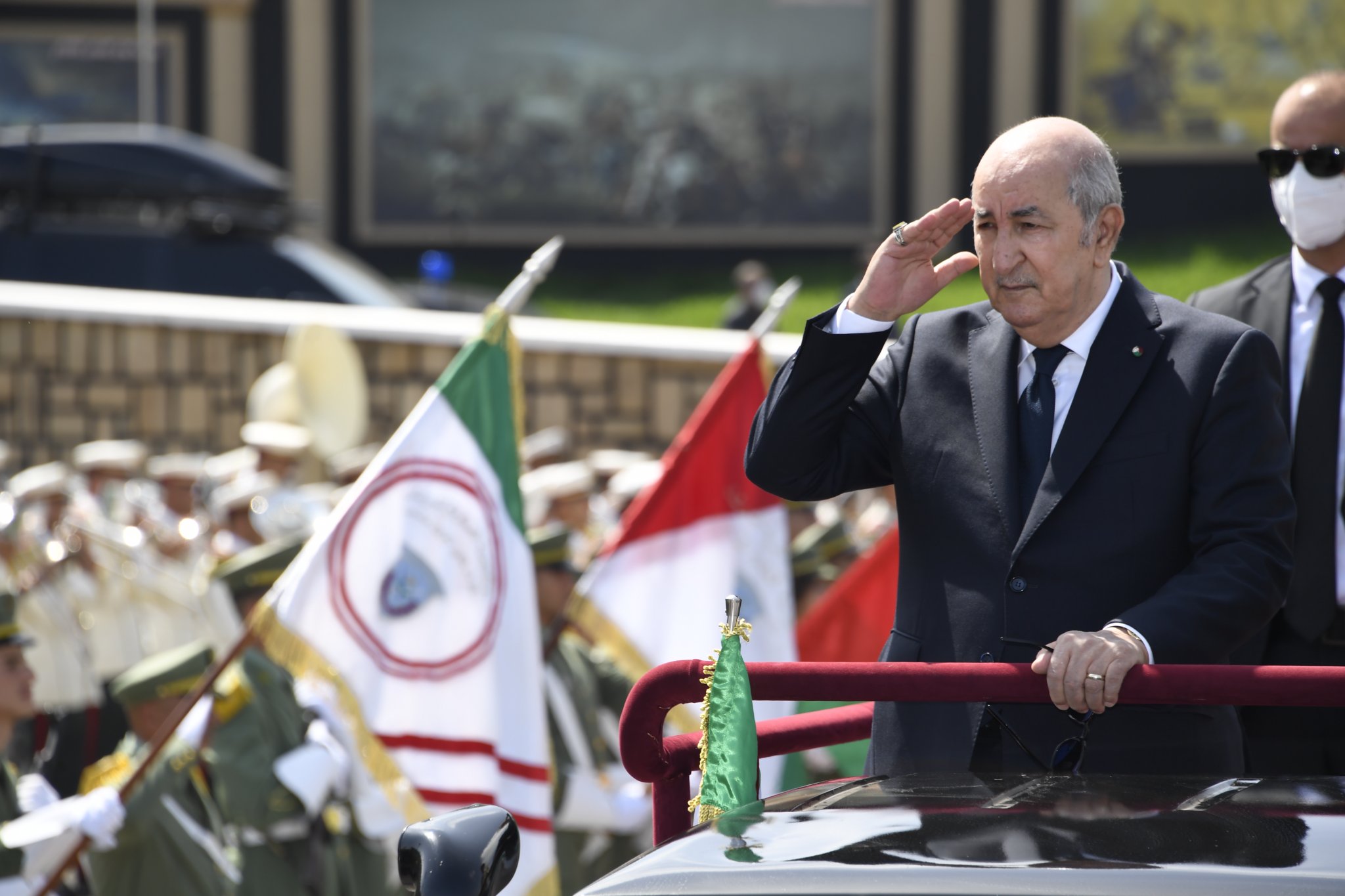 الرئيس تبون-مجلة الجيش