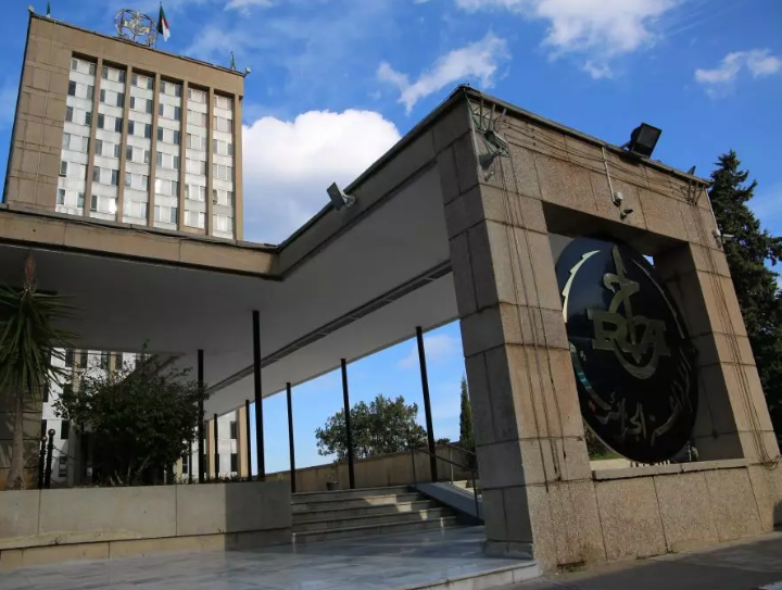 الإذاعة الجزائرية