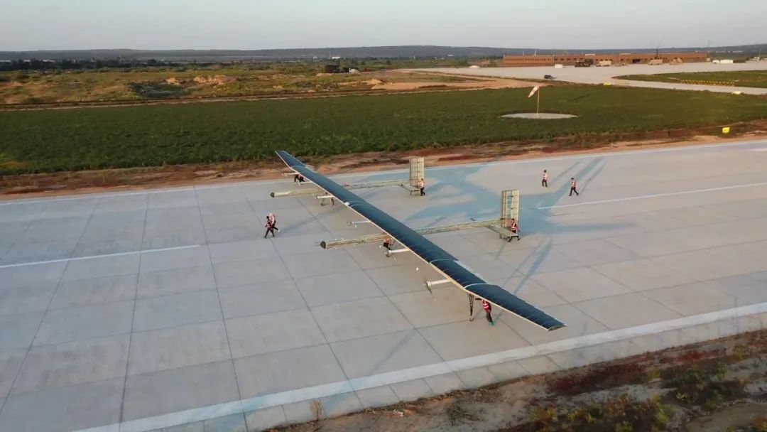 طائرة صينية كبيرة بدون طيار