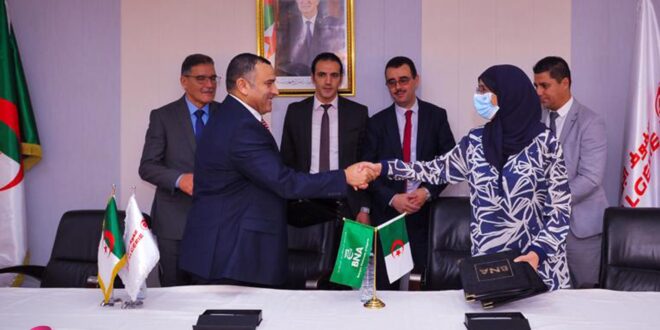 التوقيع على بروتوكول اتفاق بين البنك الوطني الجزائري والخطوط الجزائرية لتعزيز آليات الدفع الالكتروني
