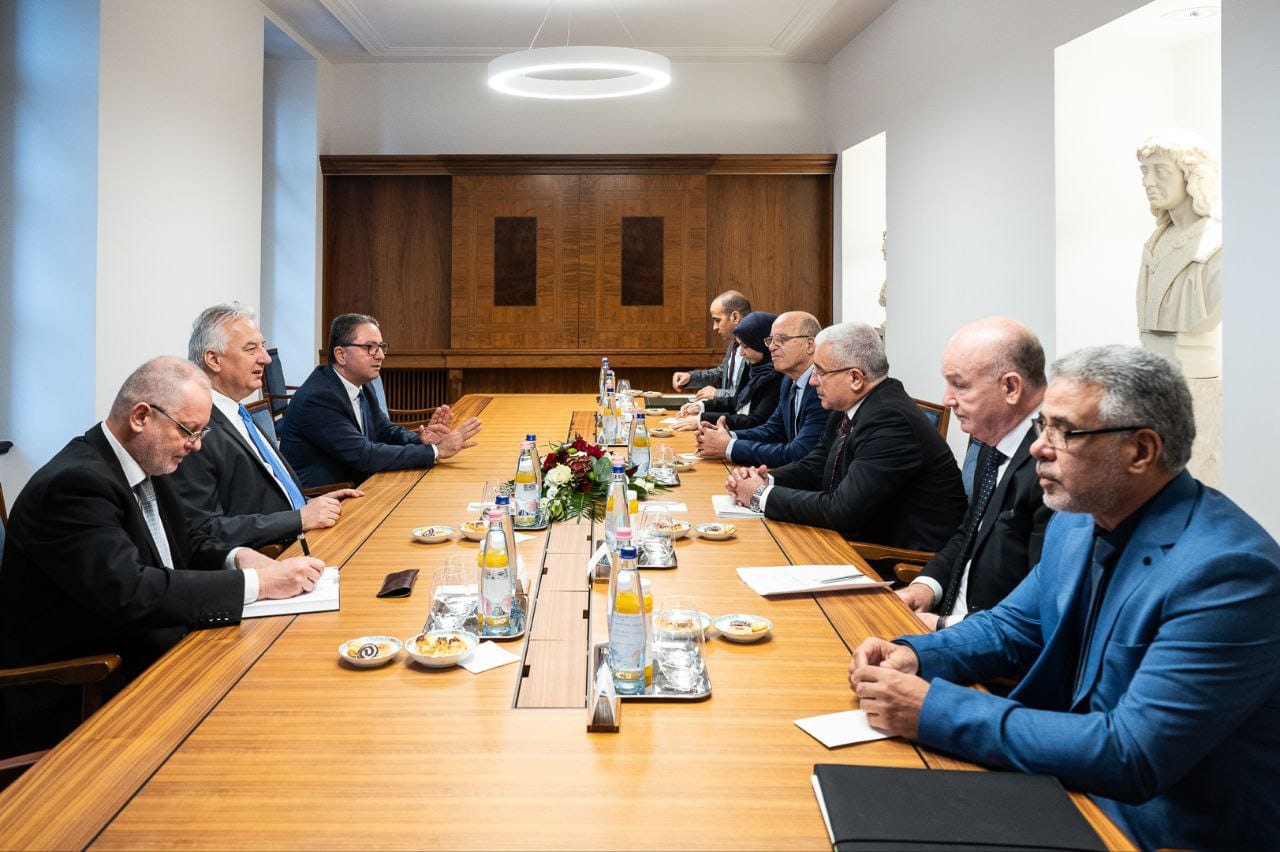 محادثات بوغالي مع نائب الوزير الأول المجري