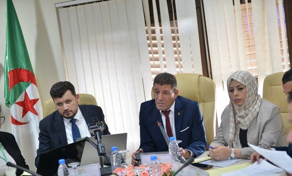 اللجنة الاقتصادية بالمجلس الشعبي الوطني