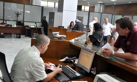 مكافحة البيروقراطية