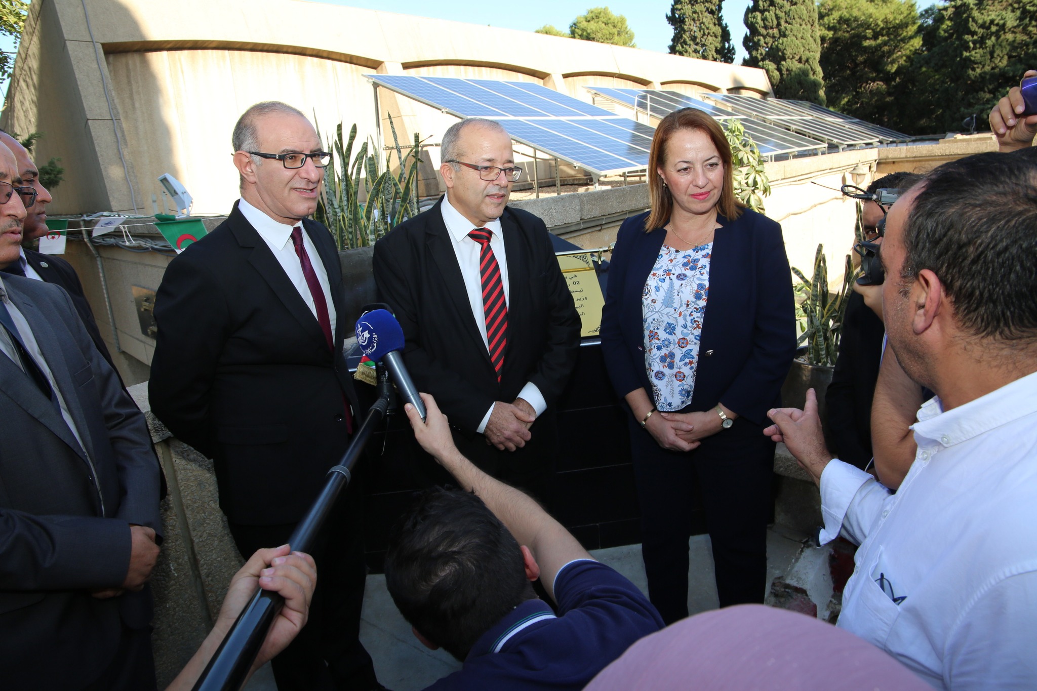 الاذاعة الجزائرية